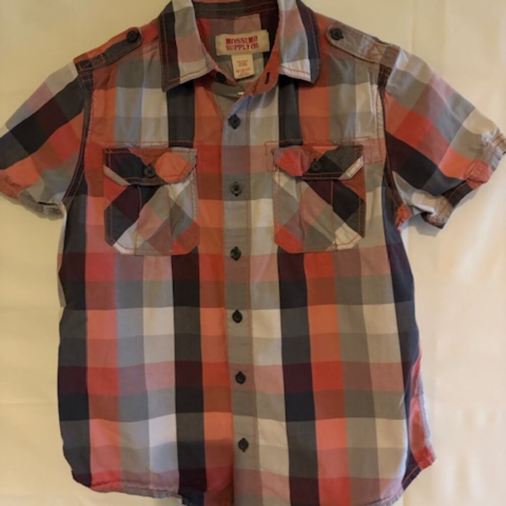Mossimo Supply short sleeve button up plaid